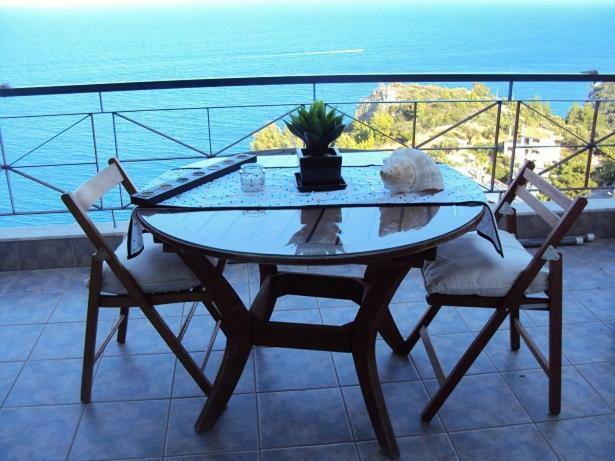 Sea And Sky Infinity Blue Apartment ยีธิโอ ภายนอก รูปภาพ